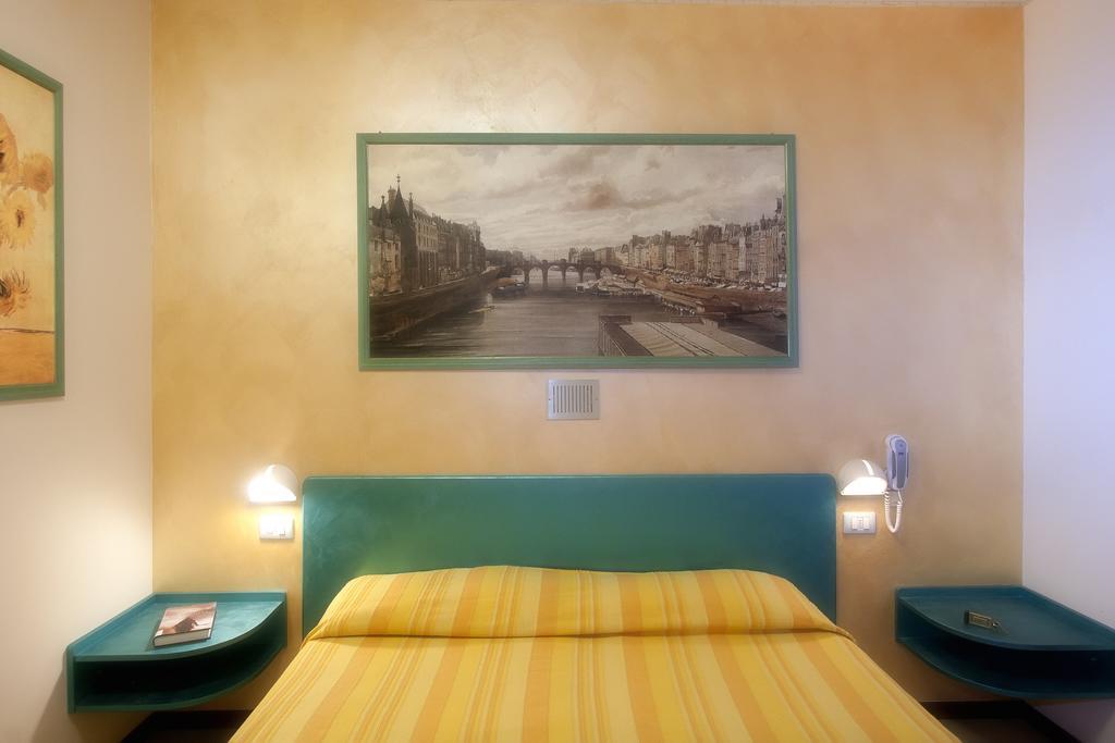 Hotel Marselli Rímini Exterior foto